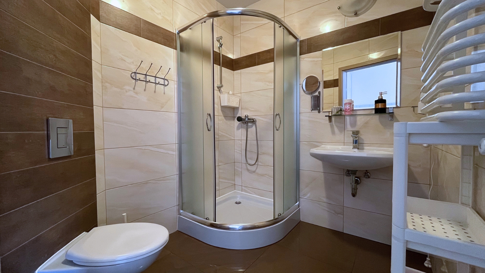 Pokój z balkonem - widok