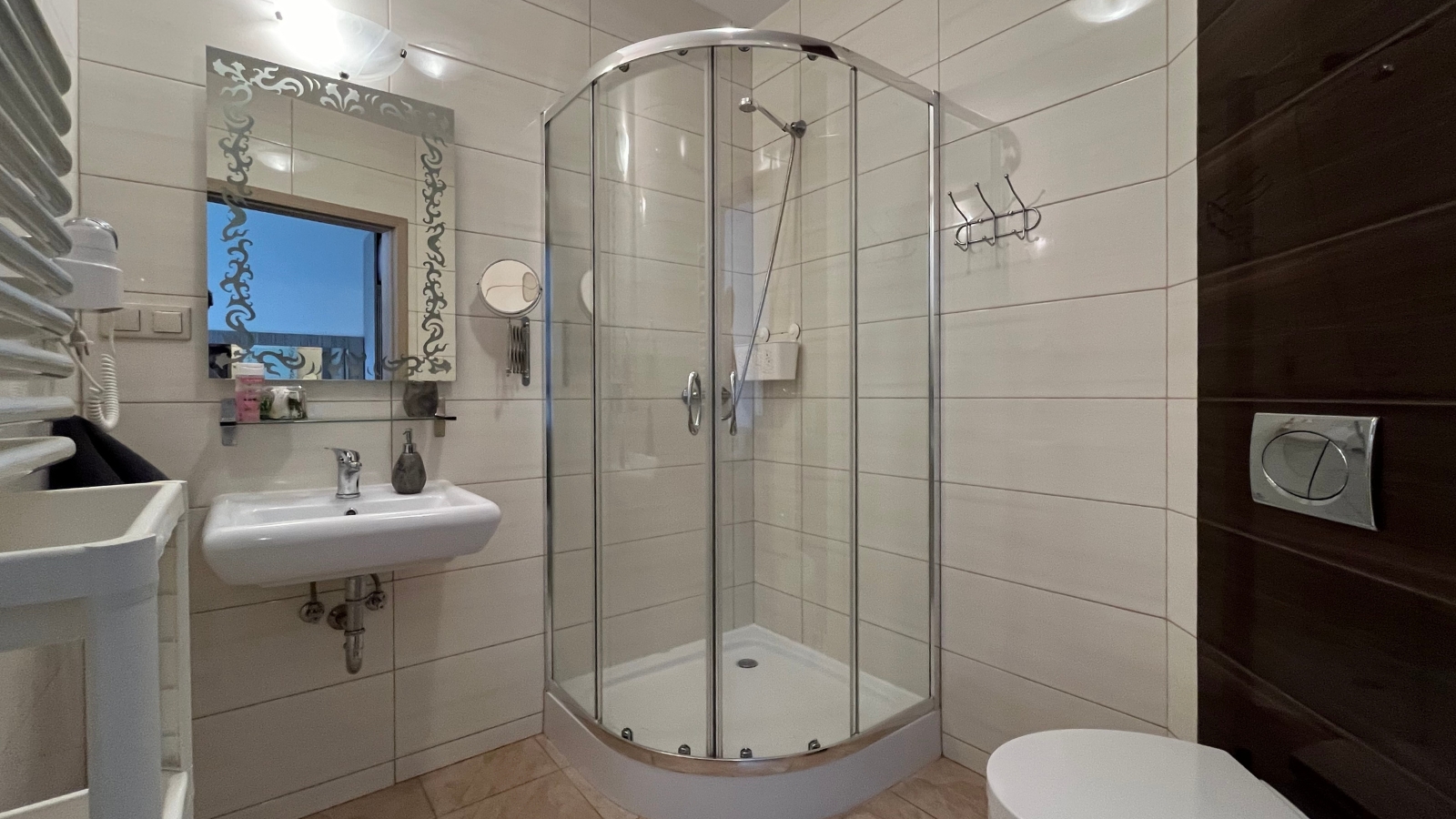 Parter z tarasem - łazienka